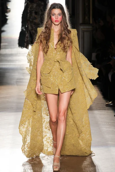 Look 55